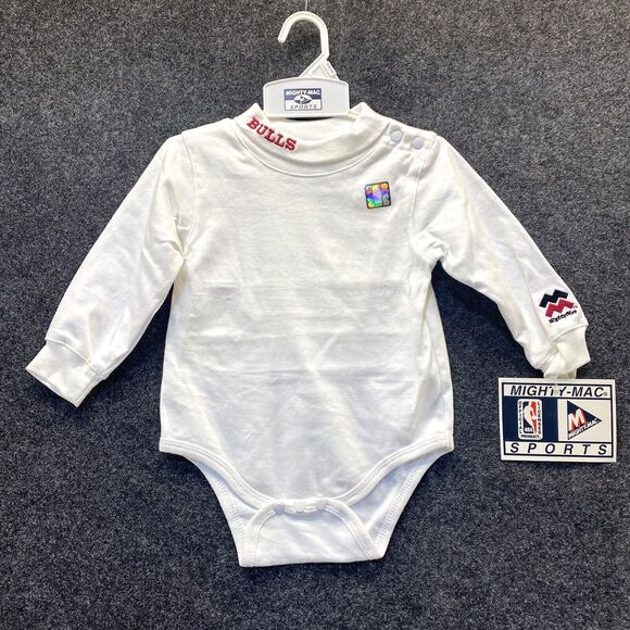 Vintage Chicago Bulls NBA Baby Toddler One Piece Bodysuit 18 Months - Picture 1 of 8